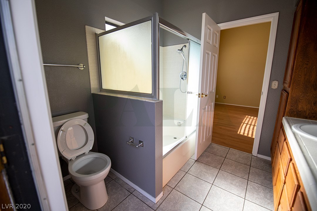 3605 North Solitude Road Las Vegas, NV 89108 - Photo 7 of 28 Gallery Image 7