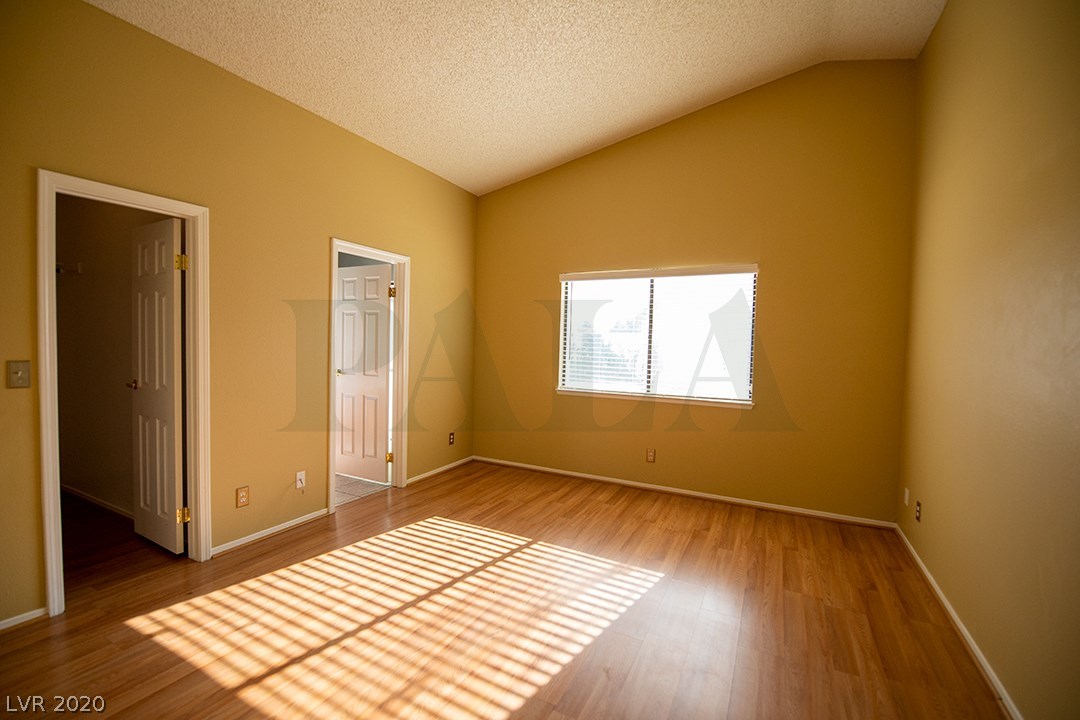 3605 North Solitude Road Las Vegas, NV 89108 - Photo 9 of 28 Gallery Image 9