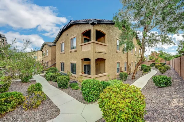 $1,475 | 8985 South Durango Drive, Unit 2102, Las Vegas, NV 89113