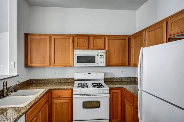 $1,475 | 8985 South Durango Drive, Unit 2102, Las Vegas, NV 89113