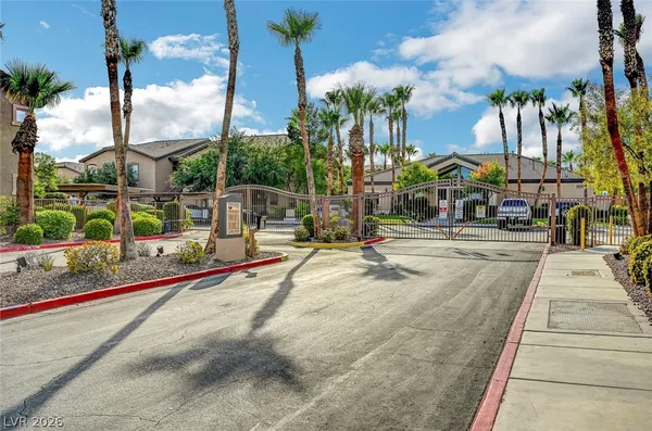 $1,475 | 8985 South Durango Drive, Unit 2102, Las Vegas, NV 89113