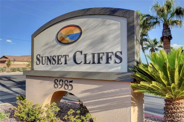 $1,475 | 8985 South Durango Drive, Unit 2102, Las Vegas, NV 89113