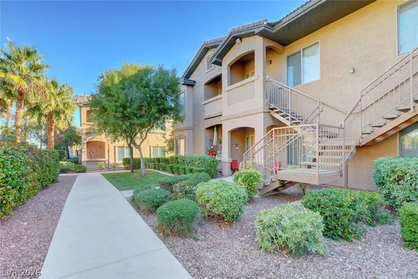 $1,475 | 8985 South Durango Drive, Unit 2102, Las Vegas, NV 89113