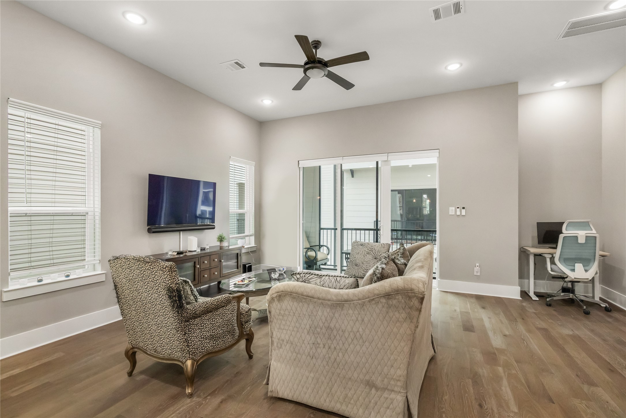 1407 West 23rd Street Houston, TX 77008 - Photo 6 of 30