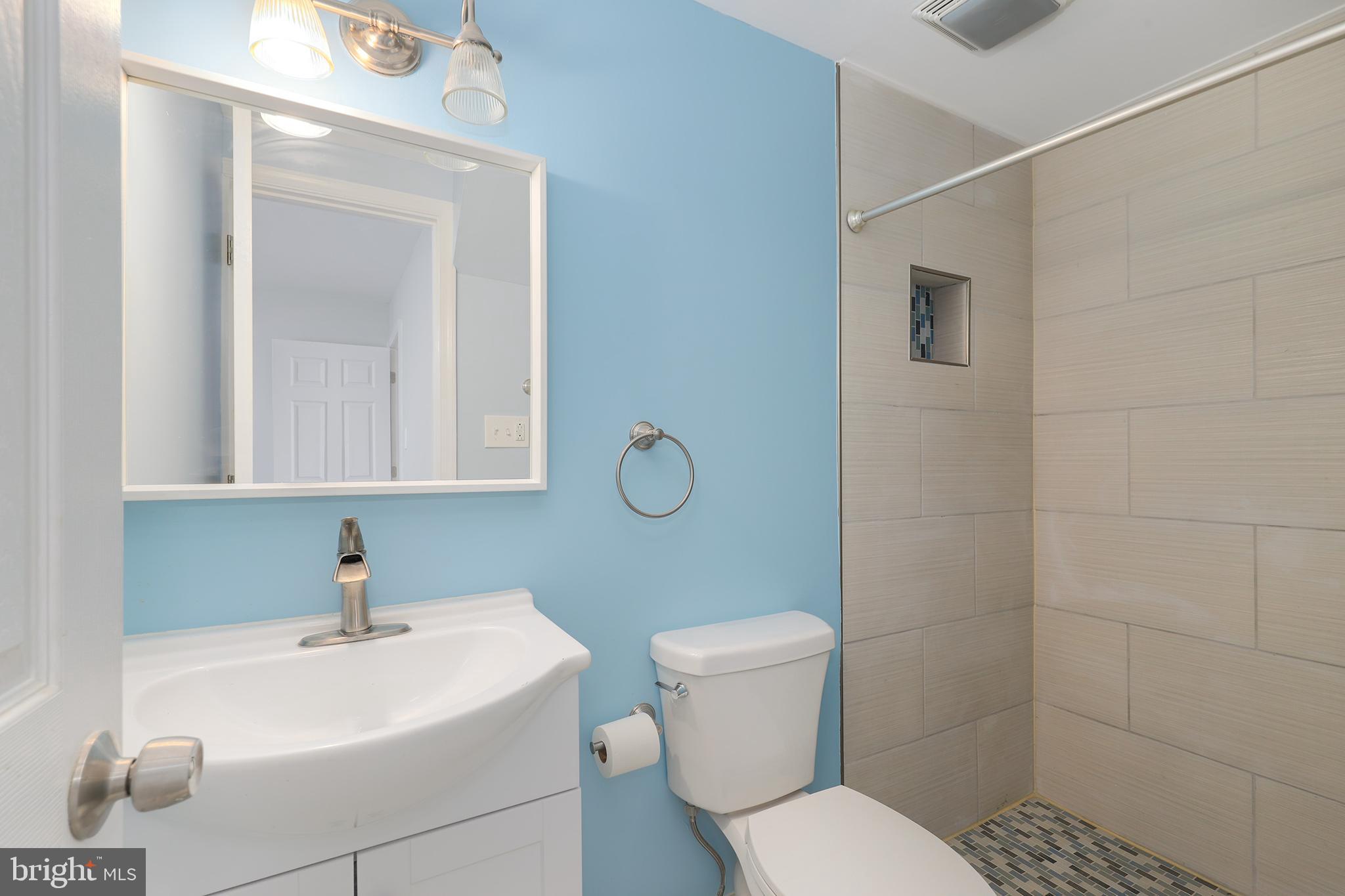 7745 Frederick Road Hyattsville, MD 20784 - Photo 15 of 21 Gallery Image 15