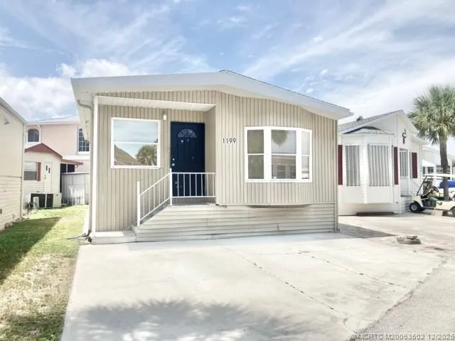 a view of a house with a outdoor space