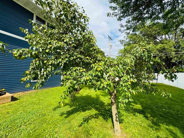 $284,000 | 400 South Marquette Road, Prairie du Chien, WI 53821