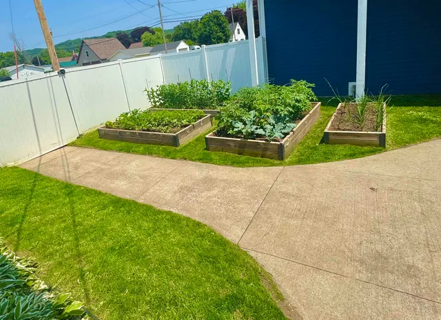 $284,000 | 400 South Marquette Road, Prairie du Chien, WI 53821