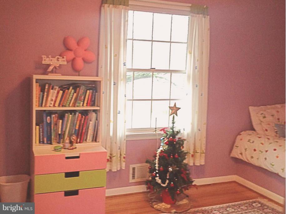 15805 Kerr Road Laurel, MD 20707 - Photo 18 of 25 Bedroom