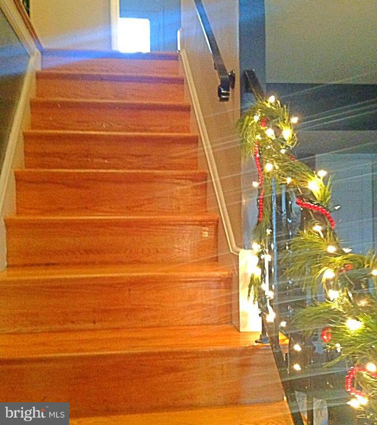 15805 Kerr Road Laurel, MD 20707 - Photo 4 of 25 Interior (General)