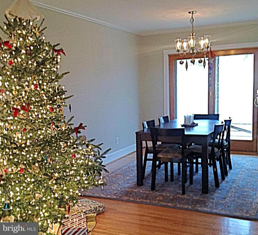 15805 Kerr Road Laurel, MD 20707 - Photo 7 of 25 Dining Room