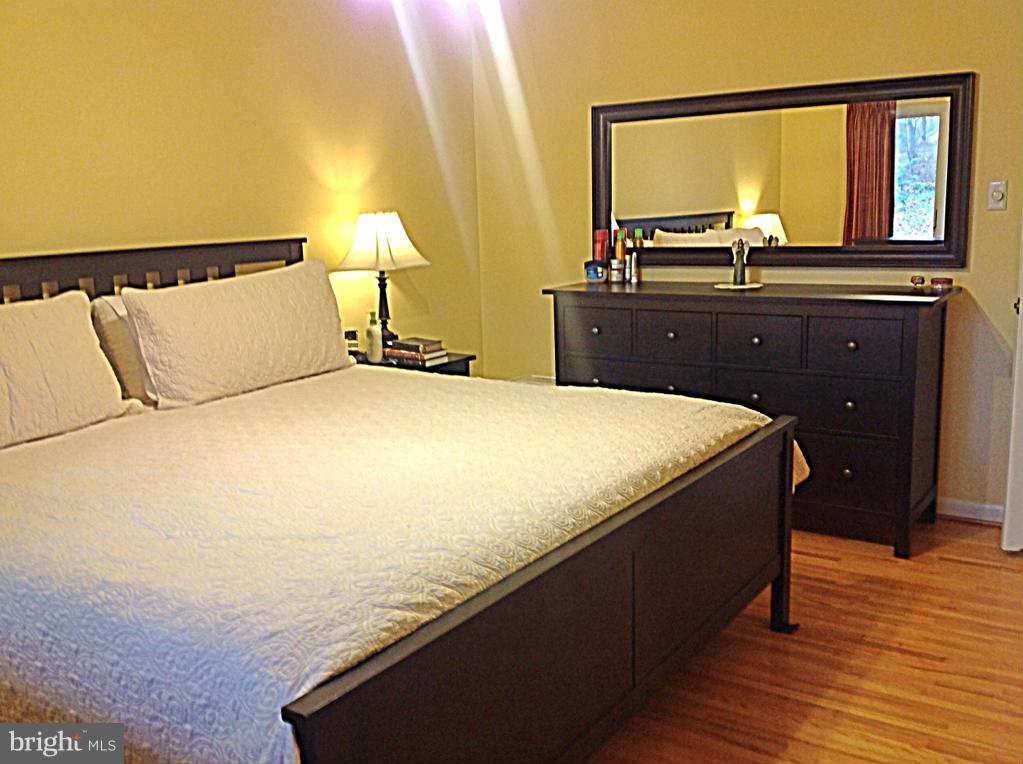 15805 Kerr Road Laurel, MD 20707 - Photo 10 of 25 Bedroom (Master)