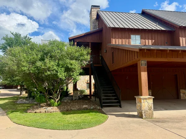 $420,000 | 1655 Scenic Drive, Unit 602, Graford, TX 76449