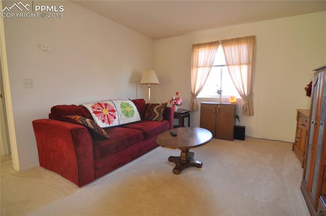 8547 Del Rio Road Peyton, CO 80831 - Photo 14 of 32
