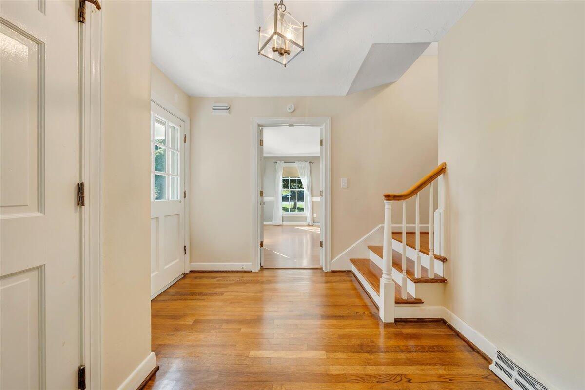 3757 Heritage Road Southwest Roanoke, VA 24015 - Photo 32 of 66 03-MIB09996
