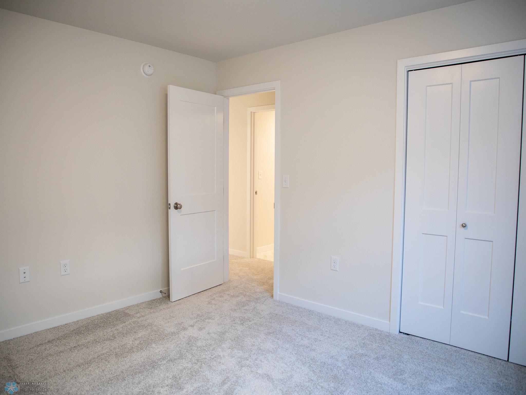 3612 Decorah Way South Fargo, ND 58104 - Photo 17 of 55