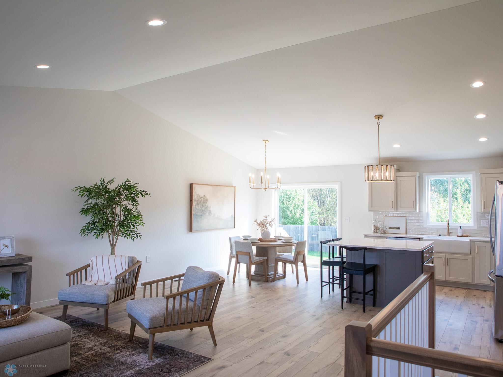 3612 Decorah Way South Fargo, ND 58104 - Photo 19 of 55