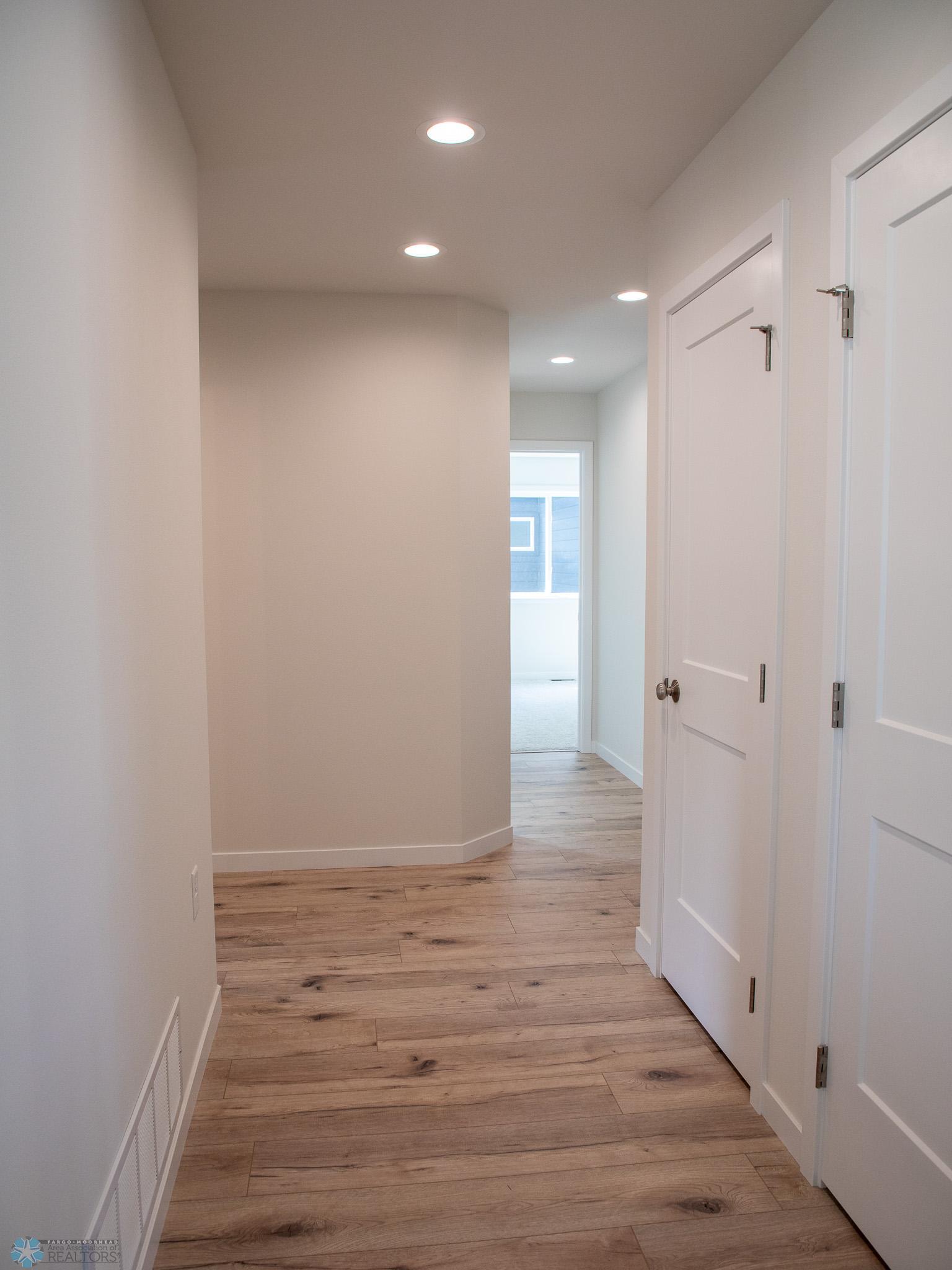 3612 Decorah Way South Fargo, ND 58104 - Photo 38 of 55