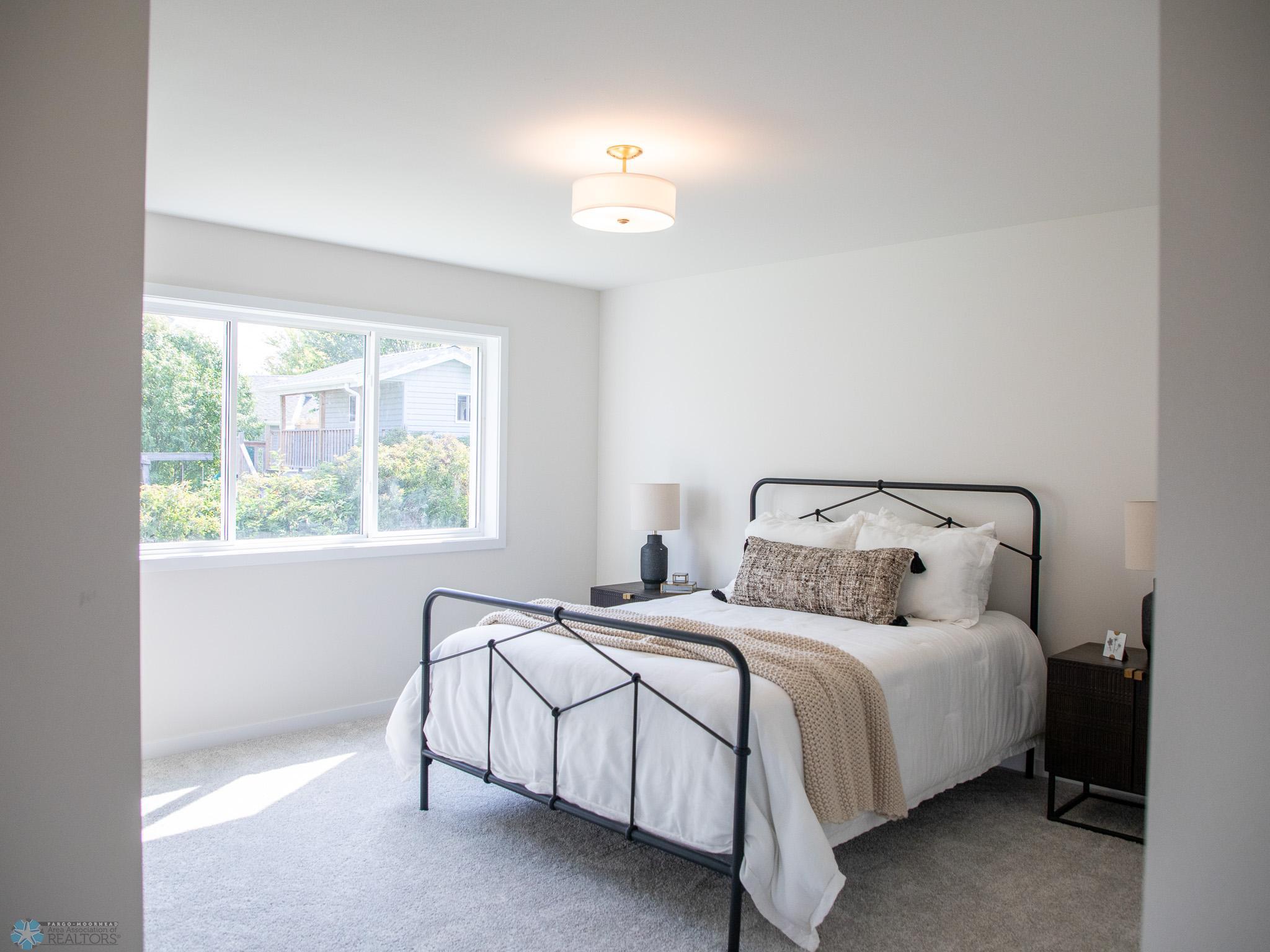 3612 Decorah Way South Fargo, ND 58104 - Photo 45 of 55