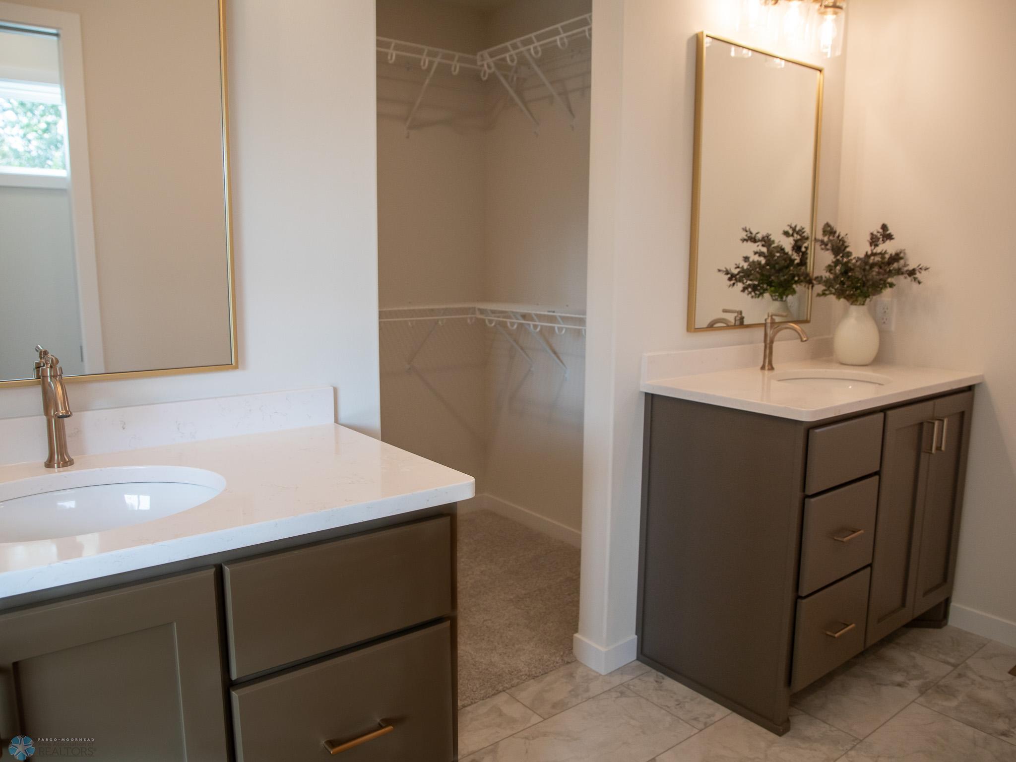 3612 Decorah Way South Fargo, ND 58104 - Photo 49 of 55