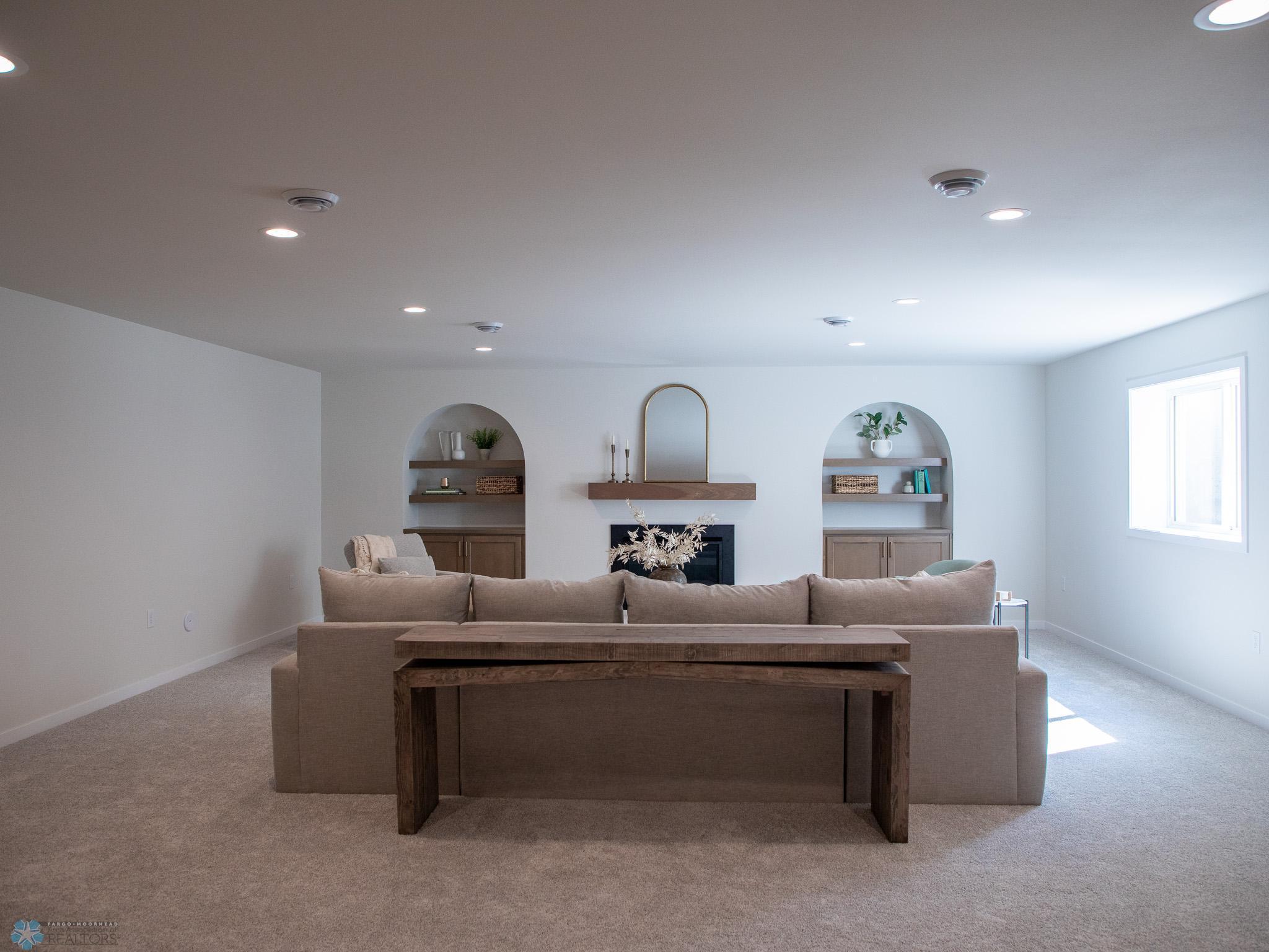 3612 Decorah Way South Fargo, ND 58104 - Photo 9 of 55