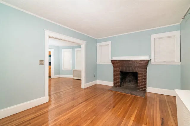 $2,650 | 152 Willow Street, Unit 1, Quincy, MA 02170