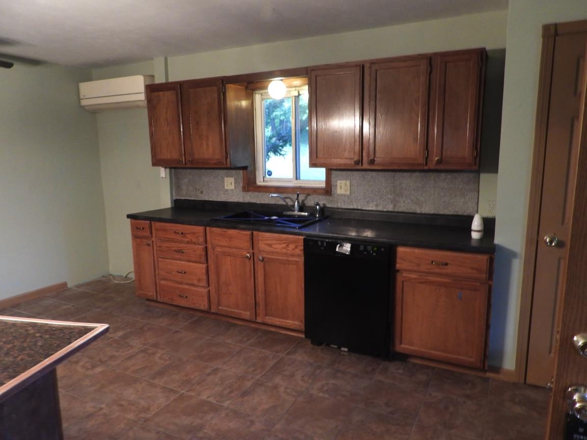 7439 No 22 1/2 Road Manton, MI 49663 - Photo 7 of 22 Gallery Image 7