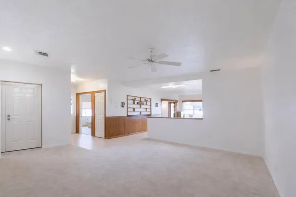 $525,000 | 680 Memorial Drive, Sebring, FL 33870