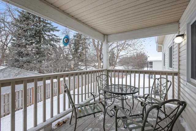 $195,900 | 4040 Maureen Drive Northeast, Unit 202, Columbia Heights, MN 55421