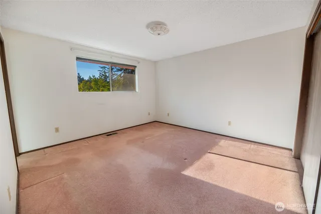 $699,950 | 817 South 28th Court, Renton, WA 98055