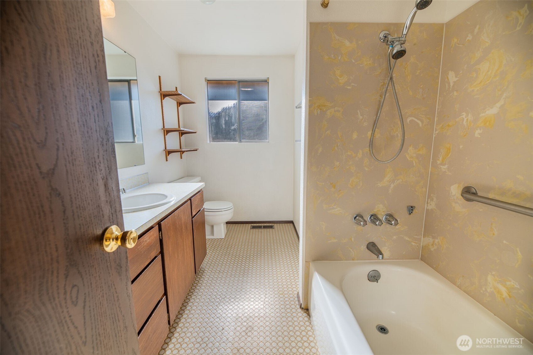 817 South 28th Court Renton, WA 98055 - Photo 20 of 40