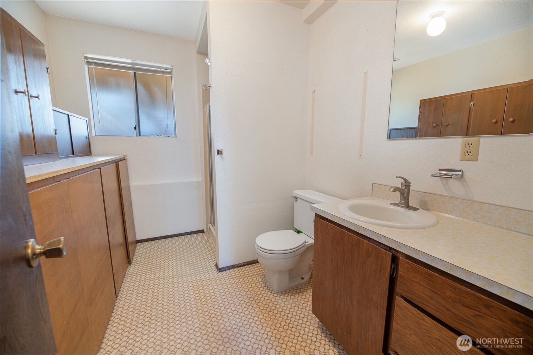 817 South 28th Court Renton, WA 98055 - Photo 29 of 40