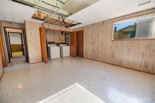 $699,950 | 817 South 28th Court, Renton, WA 98055