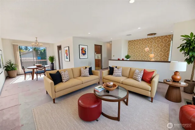 $699,950 | 817 South 28th Court, Renton, WA 98055