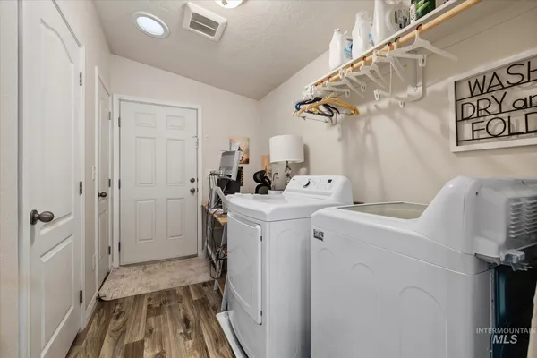 $449,900 | 17 Mountain Meadow Way, Boise, ID 83716