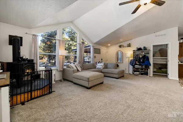 $449,900 | 17 Mountain Meadow Way, Boise, ID 83716
