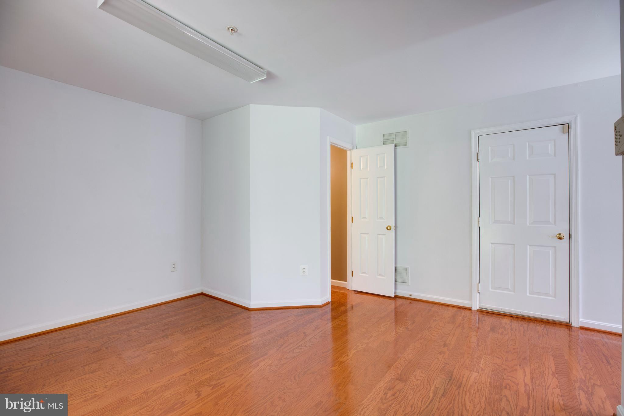 13340 Rushing Water Way Germantown, MD 20874 - Photo 9 of 48 Gallery Image 9