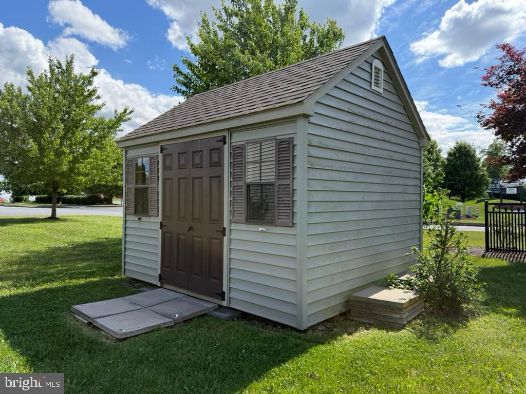 2 Rollingview Lane Denver, PA 17517 - Photo 4 of 6