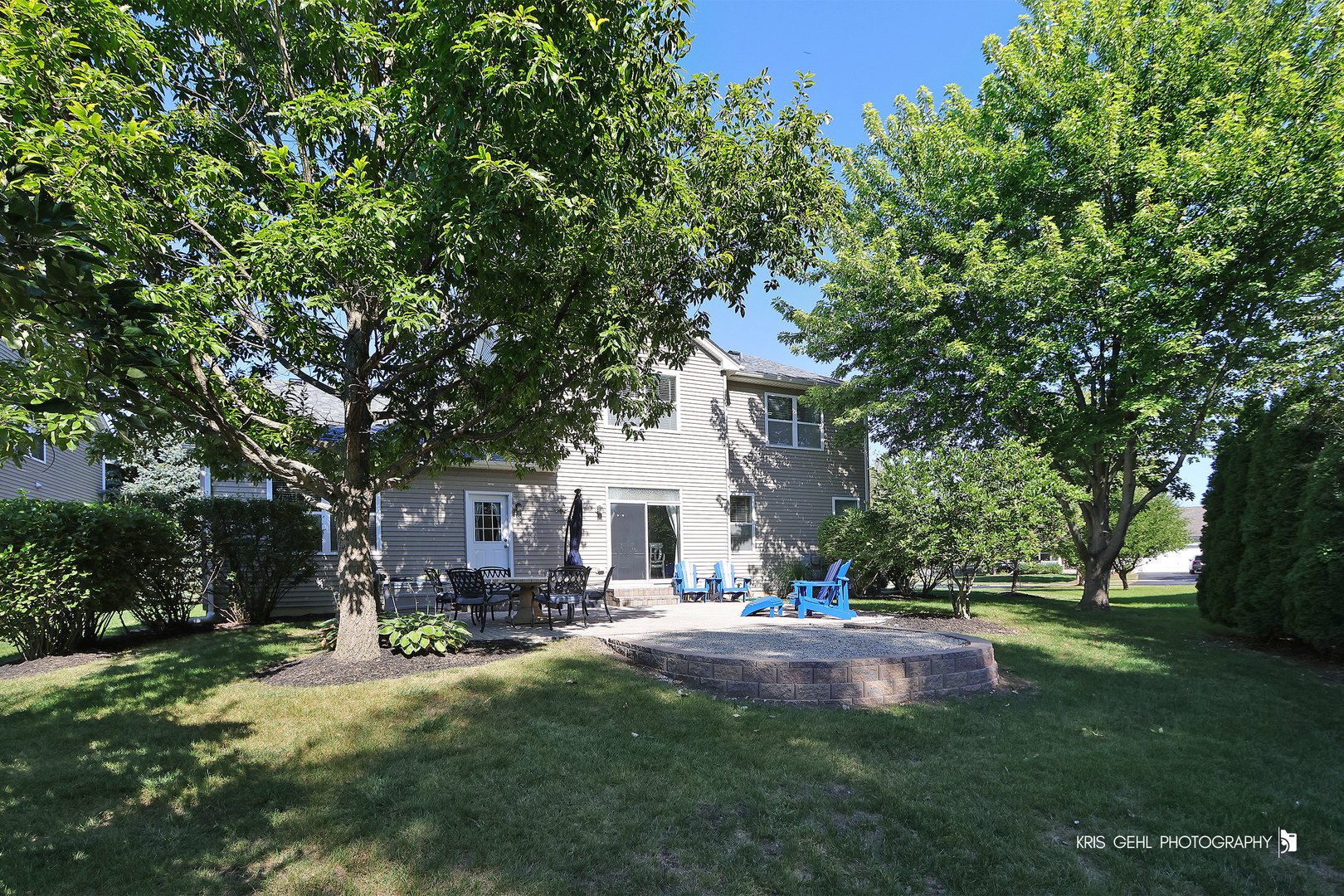 2800 Sweet Clover Way Wauconda, IL 60084 - Photo 32 of 32 a front view of a house with a yard
