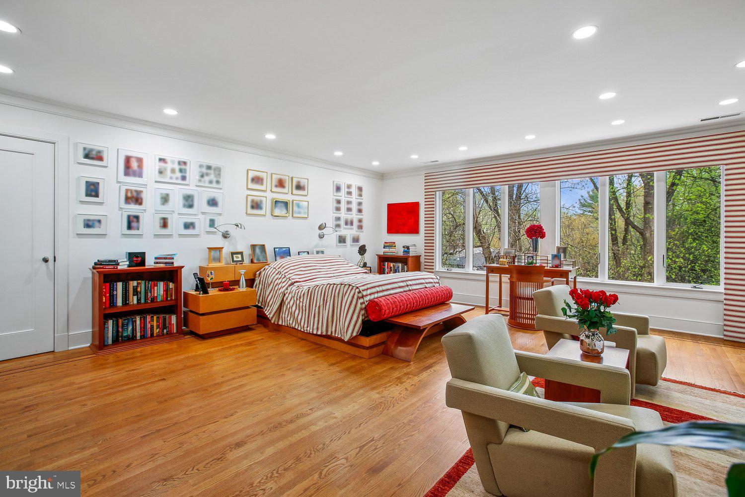 700 Belgrove Road McLean, VA 22101 - Photo 21 of 86 Primary Bedroom