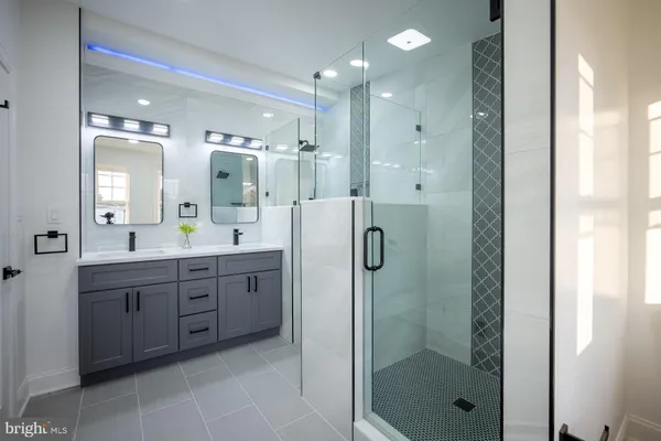 $929,000 | 2907 Carlton Avenue Northeast, Washington, DC 20018