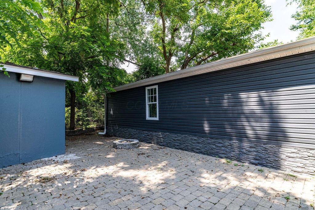 755 Stelzer Road, Unit 1230 Columbus, OH 43219 - Photo 3 of 24 DSC_6569-HDR
