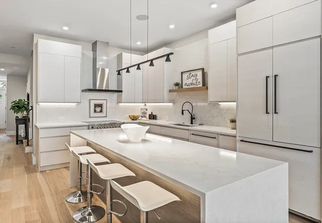 $1,649,900 | 327 Alewife Brook Parkway, Unit A, Somerville, MA 02144