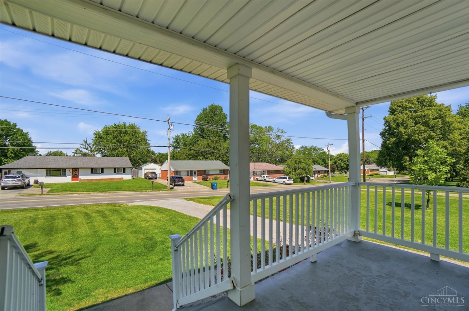 4628 Summerside Road Cincinnati, OH 45244 - Photo 5 of 91