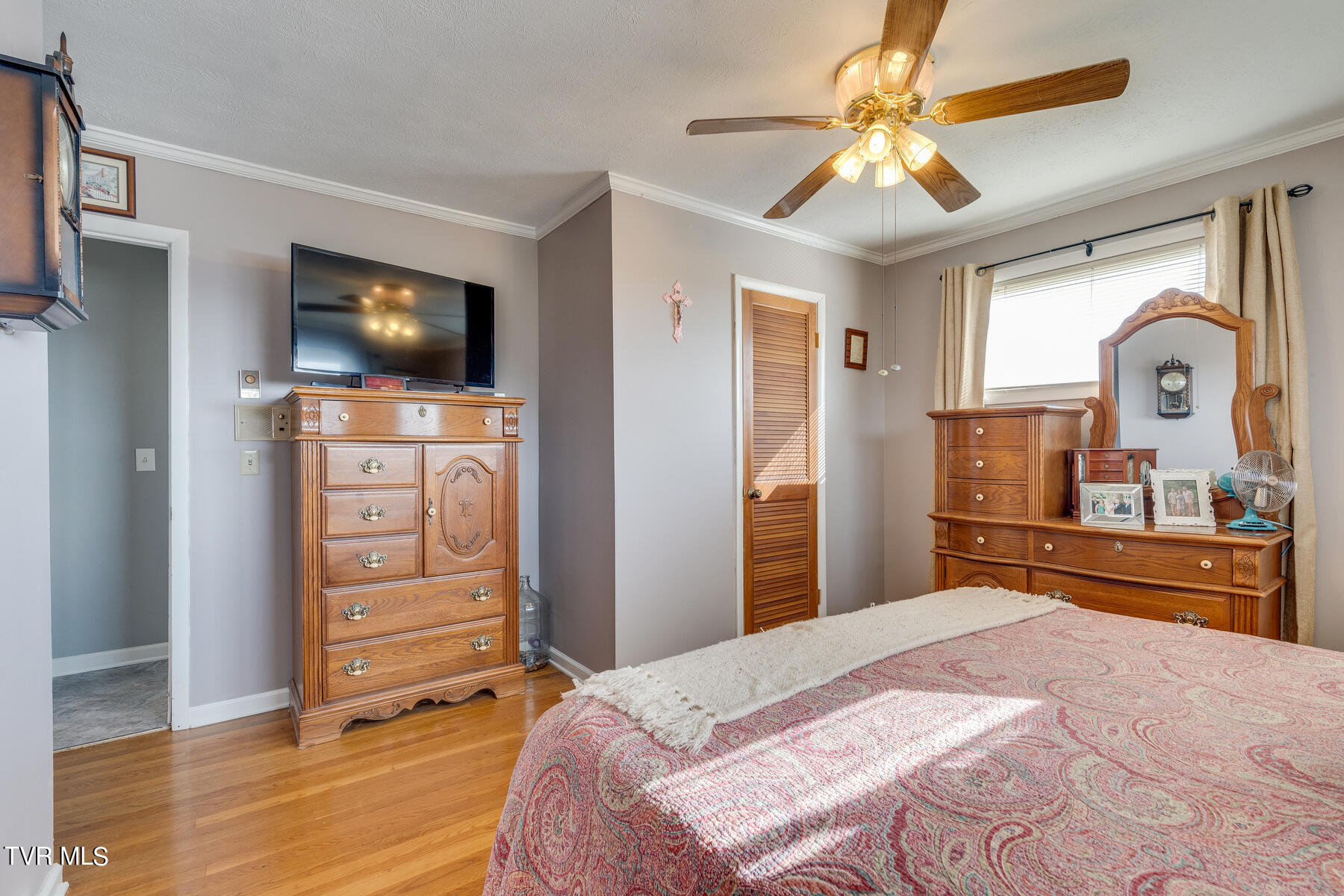 115 Dickson Road Kingsport, TN 37660 - Photo 16 of 35 016