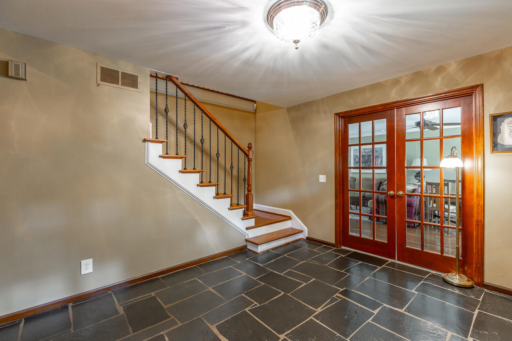 5105 Chestnut Avenue Signal Mountain, TN 37377 - Photo 11 of 50 5105 Chestnut Avenue HD-73