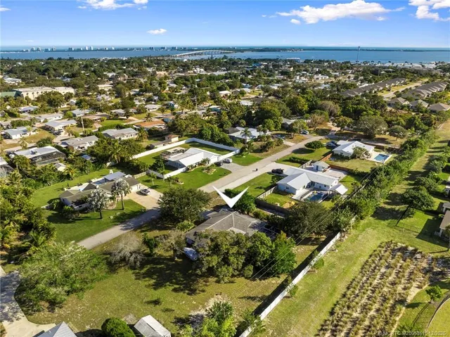 $450,000 | 1380 Northeast 29th Terrace, Jensen Beach, FL 34957