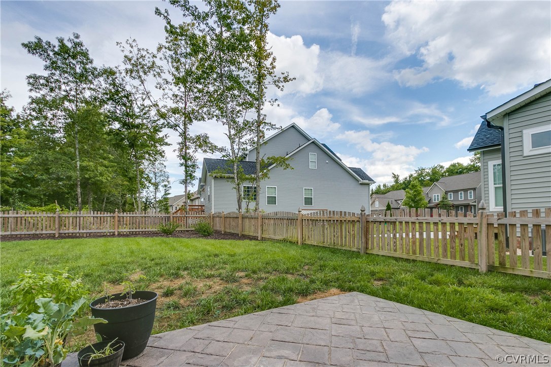 3237 Barkham Drive Midlothian, VA 23112 - Photo 47 of 48 a front view of a house with yard