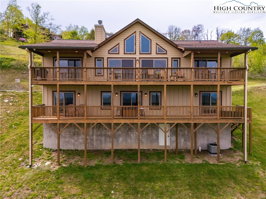 555 Golden Ridge Road Blowing Rock, NC 28605 - Photo 1 of 26 Gallery Image 1