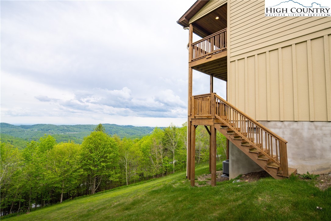 555 Golden Ridge Road Blowing Rock, NC 28605 - Photo 26 of 26 Gallery Image 26